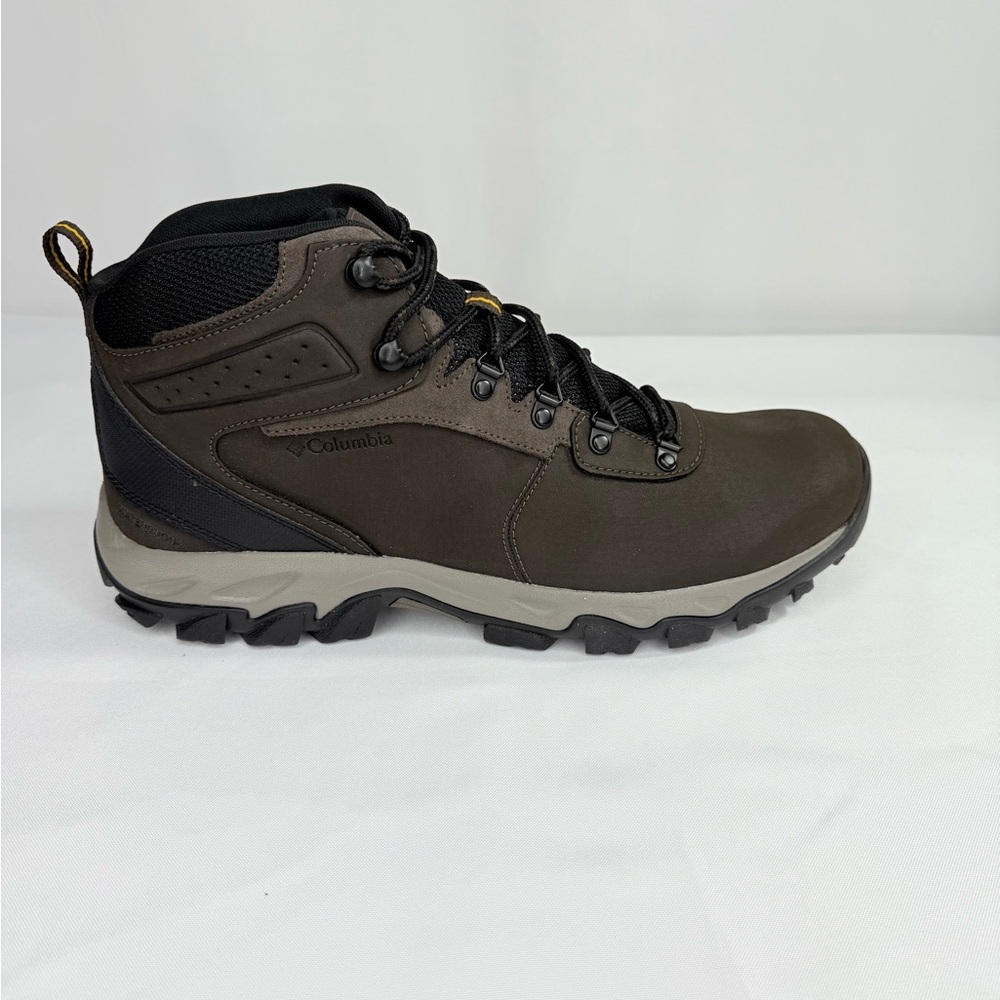 Columbia Men’s Newton Ridge Plus II Waterproof Hiking Boots. Brown. Size… - Picture 2 of 8